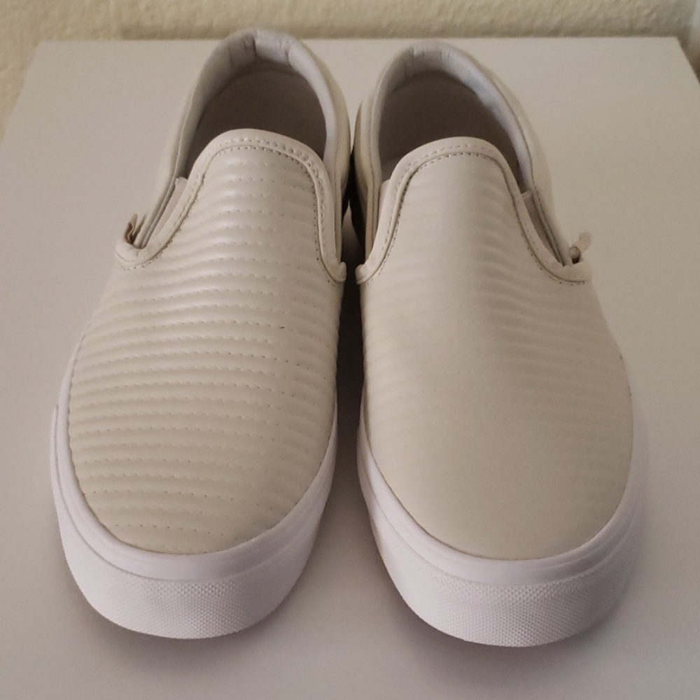 Womens Vans slip on